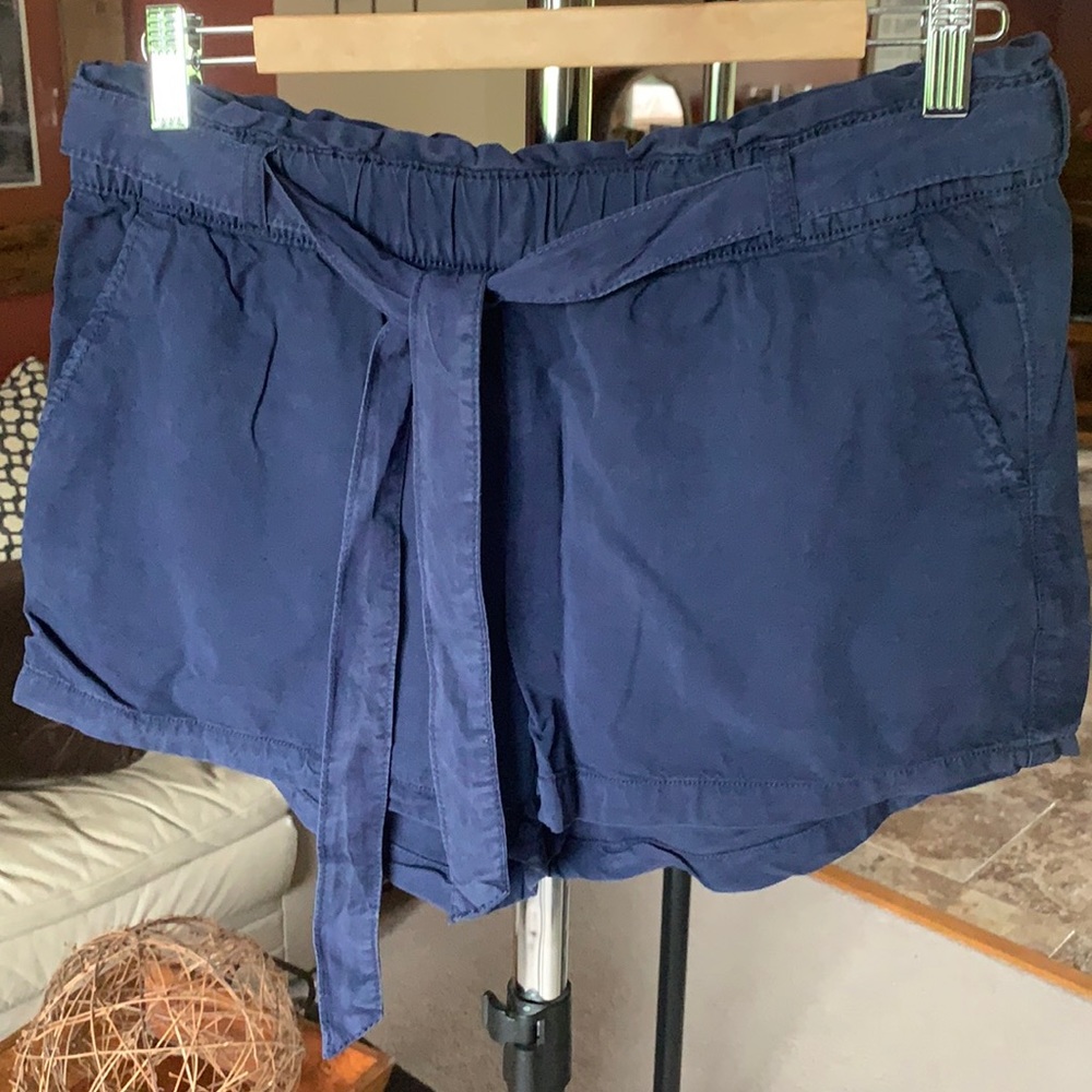 Sanctuary Navy Shorts w/Tie M